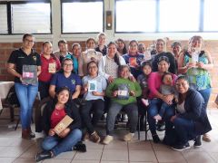 Frauen der Kooperative Aprolma in Honduras